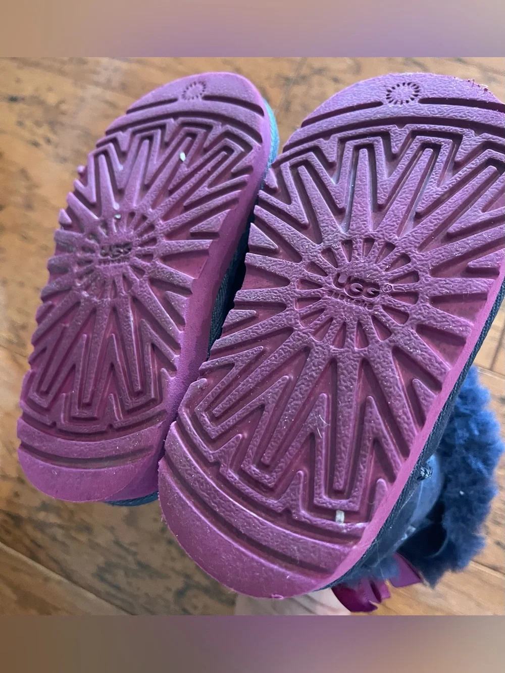 UGG Kids Toddler Bailey Bow Boot Navy Blue & Magenta Girls US. 7